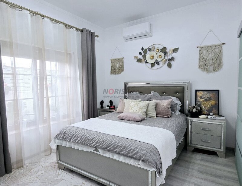 Cernica, vila moderna 4 camere, teren 331 mp, pret super,