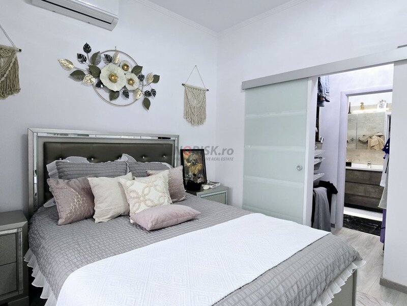 Cernica, vila moderna 4 camere, teren 331 mp, pret super,