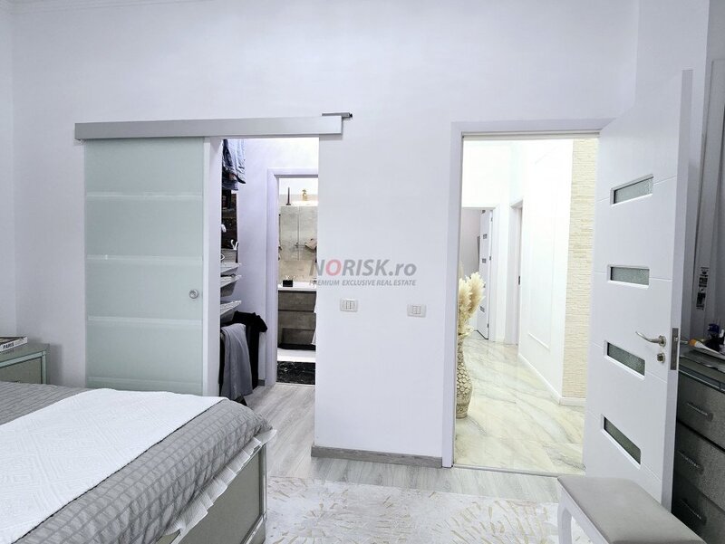 Cernica, vila moderna 4 camere, teren 331 mp, pret super,